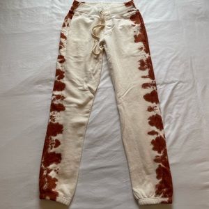Joggers NWT